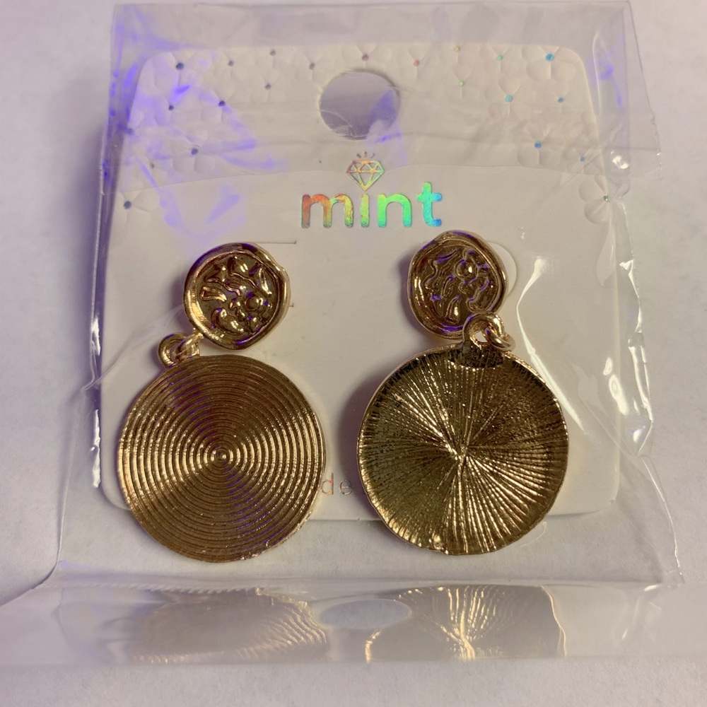 Mint Jewelry